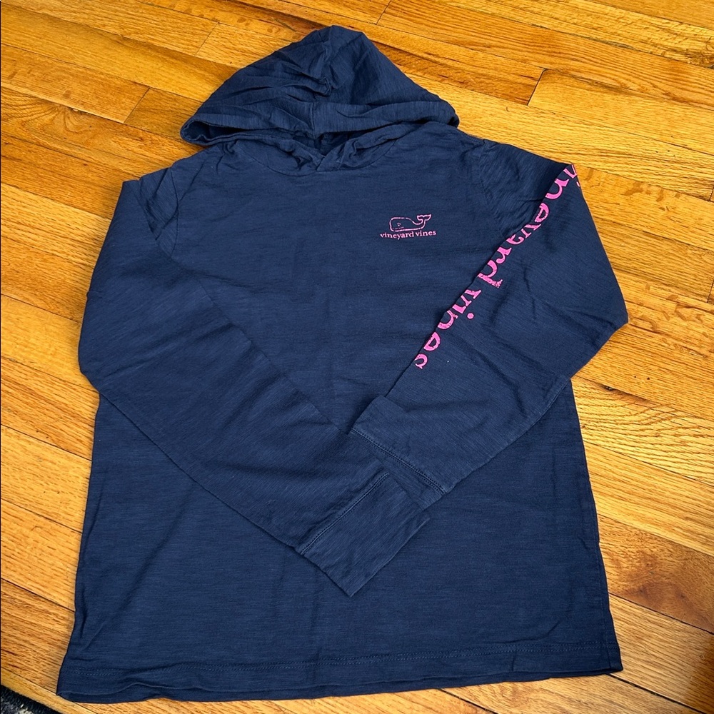 Girls Small (7-8) Vineyard Vines Navy Hoodie with Pink Sleeve Logo